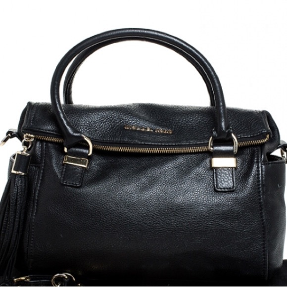 Michael Kors Black Leather Bedford Tassel Shoulder Bag - Picture 7 of 9